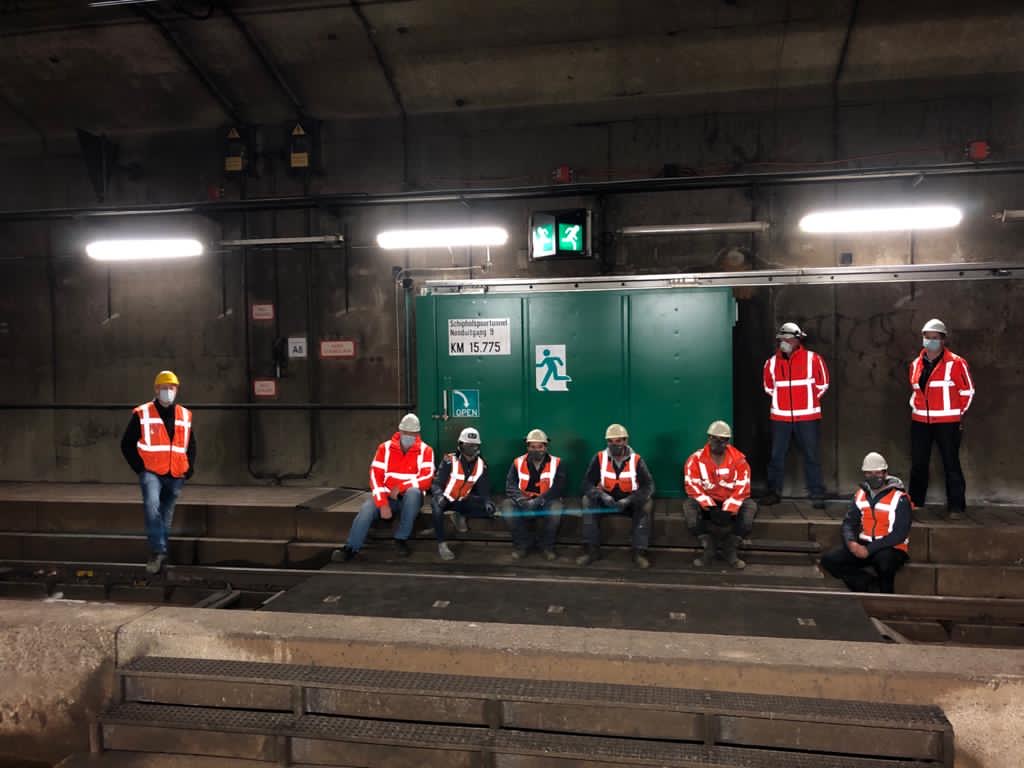 Anton Rail & Infra replaces 27 emergency exit doors in the Schiphol railway tunnel